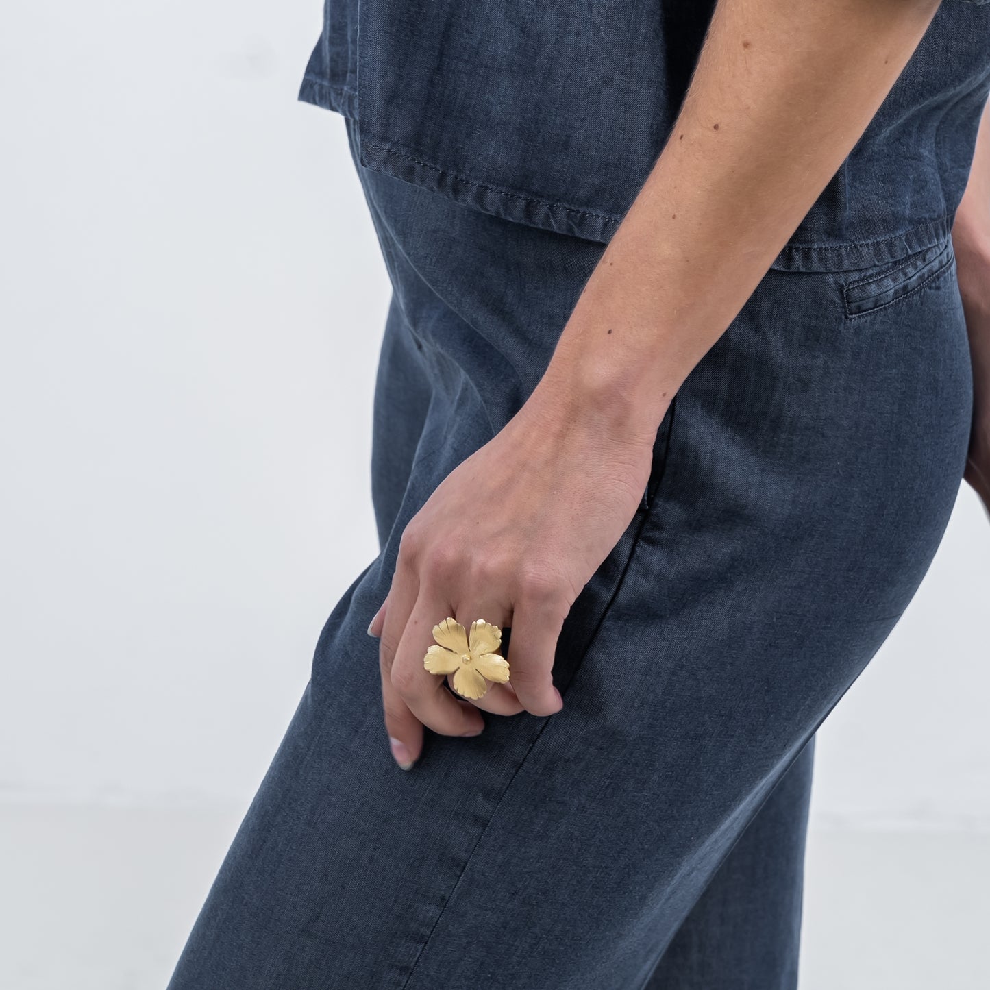 Flower ring