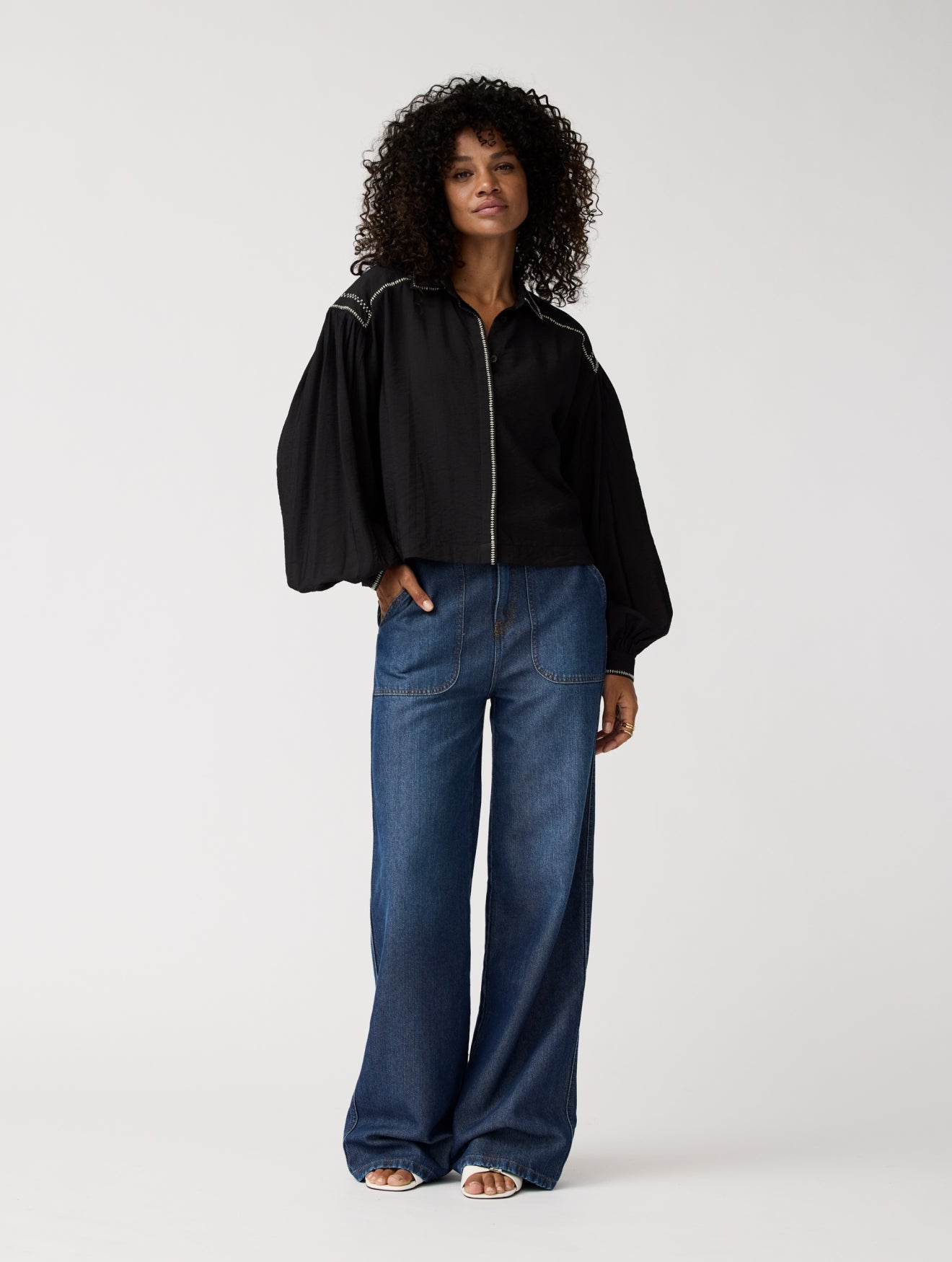 Eva Blouse | Black