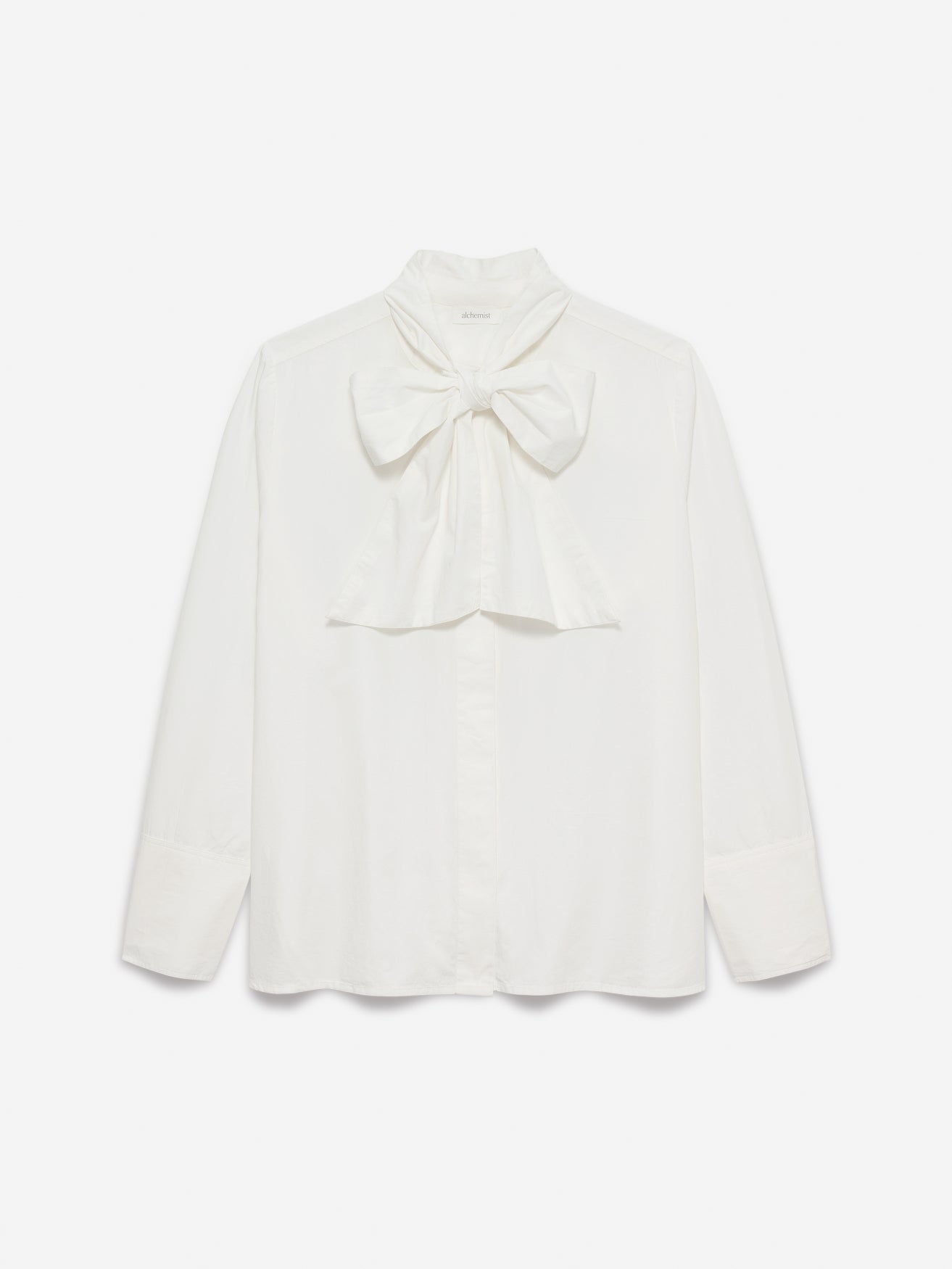 Laura | Very white