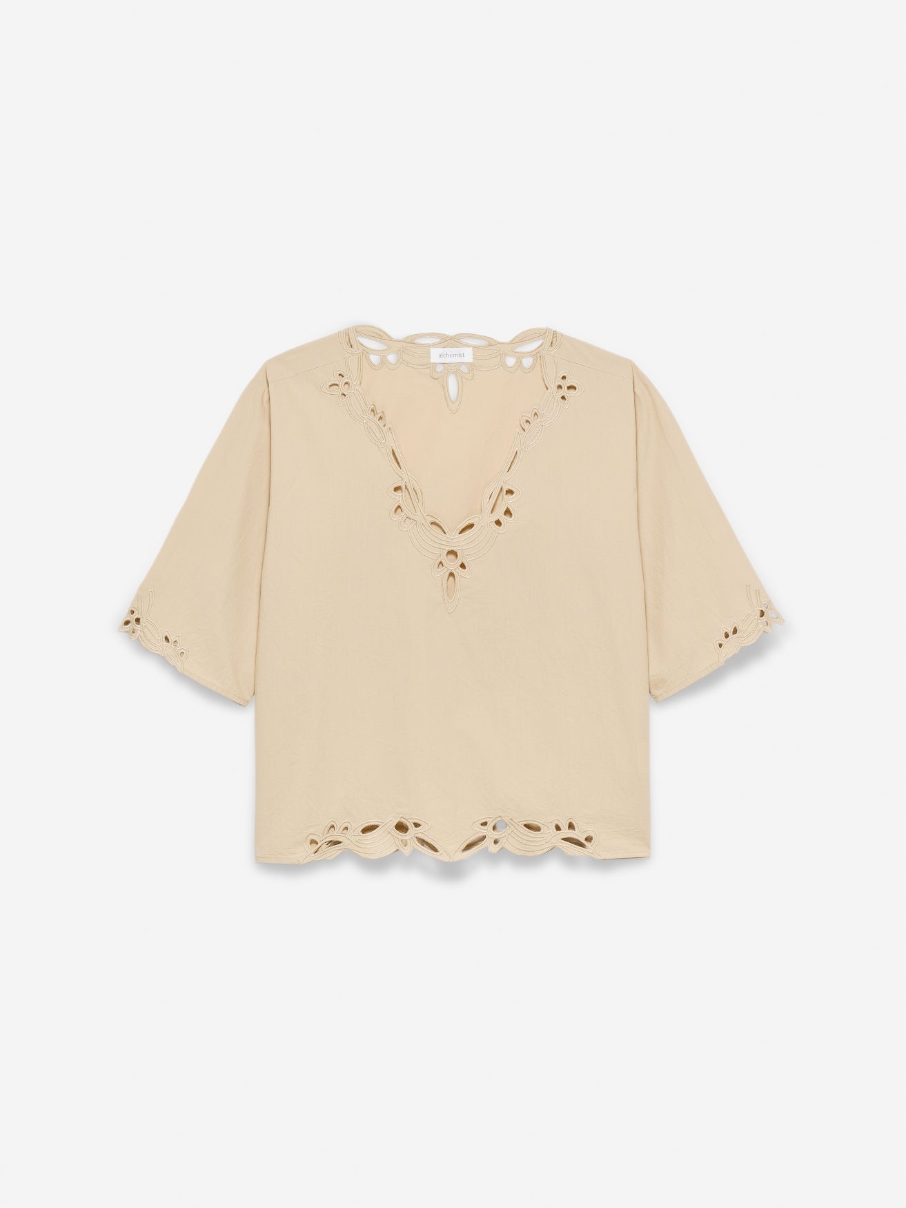 Top Aila | Sand