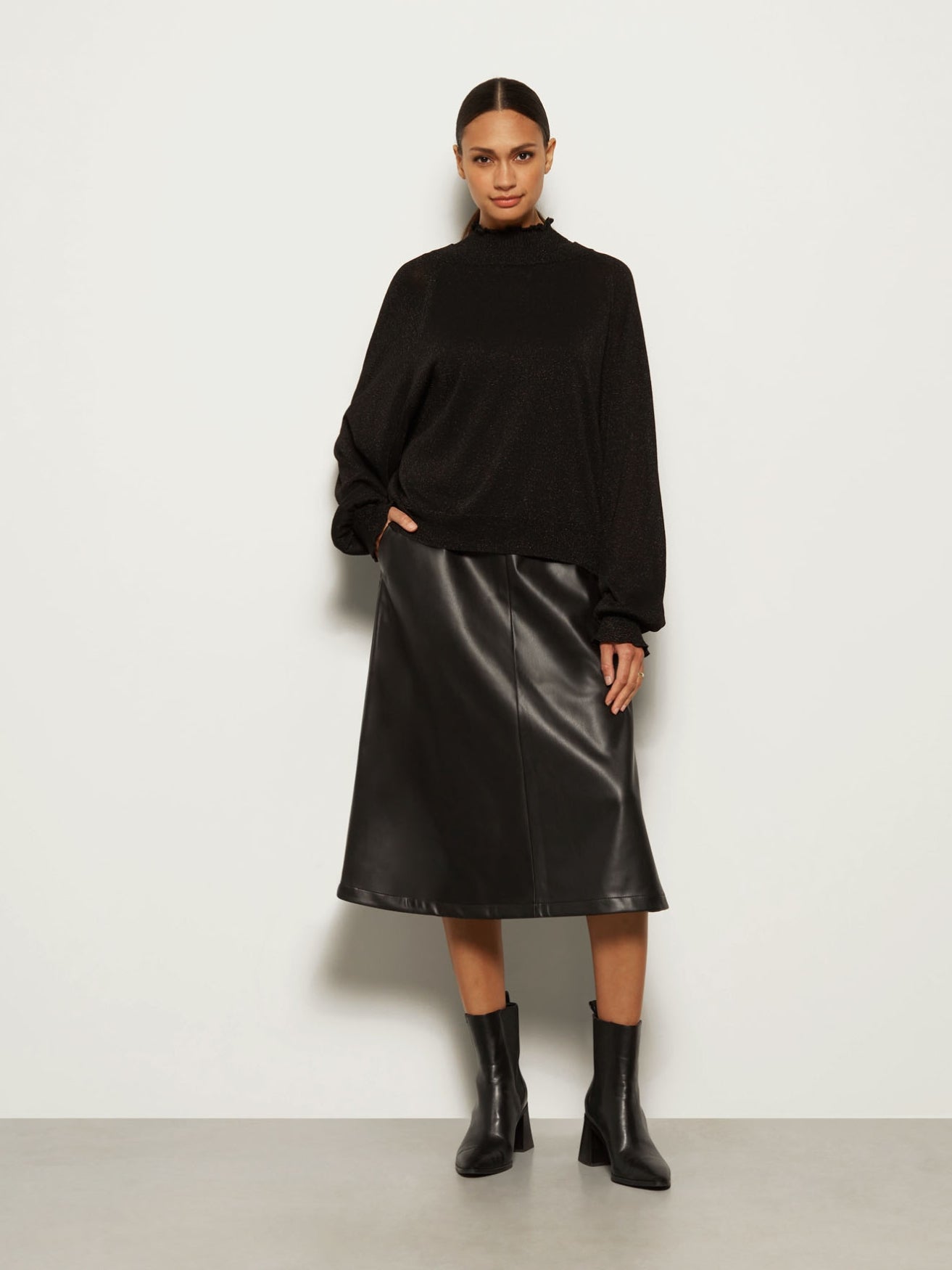 Rocky flared skirt