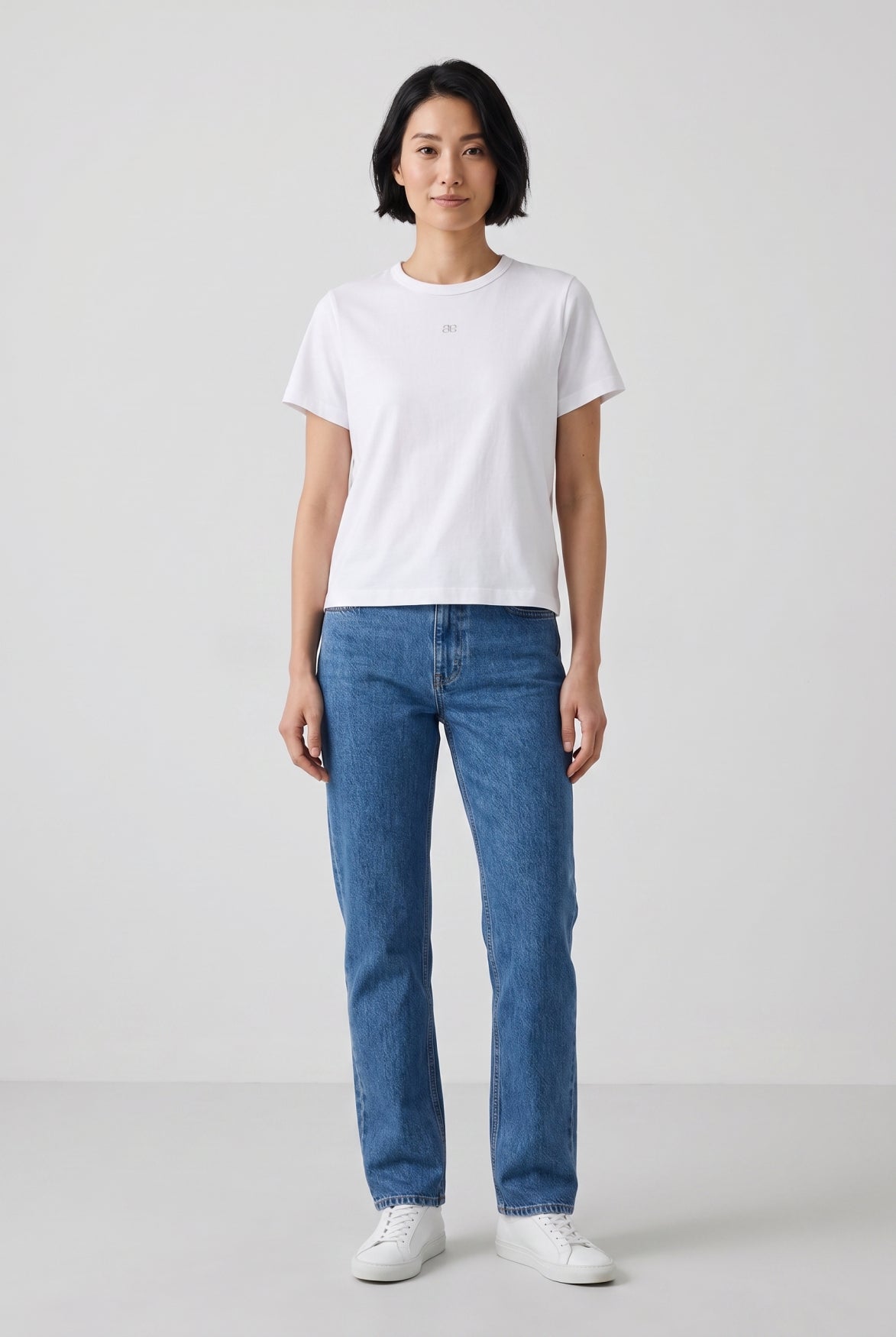 Broom Logo T | Very white