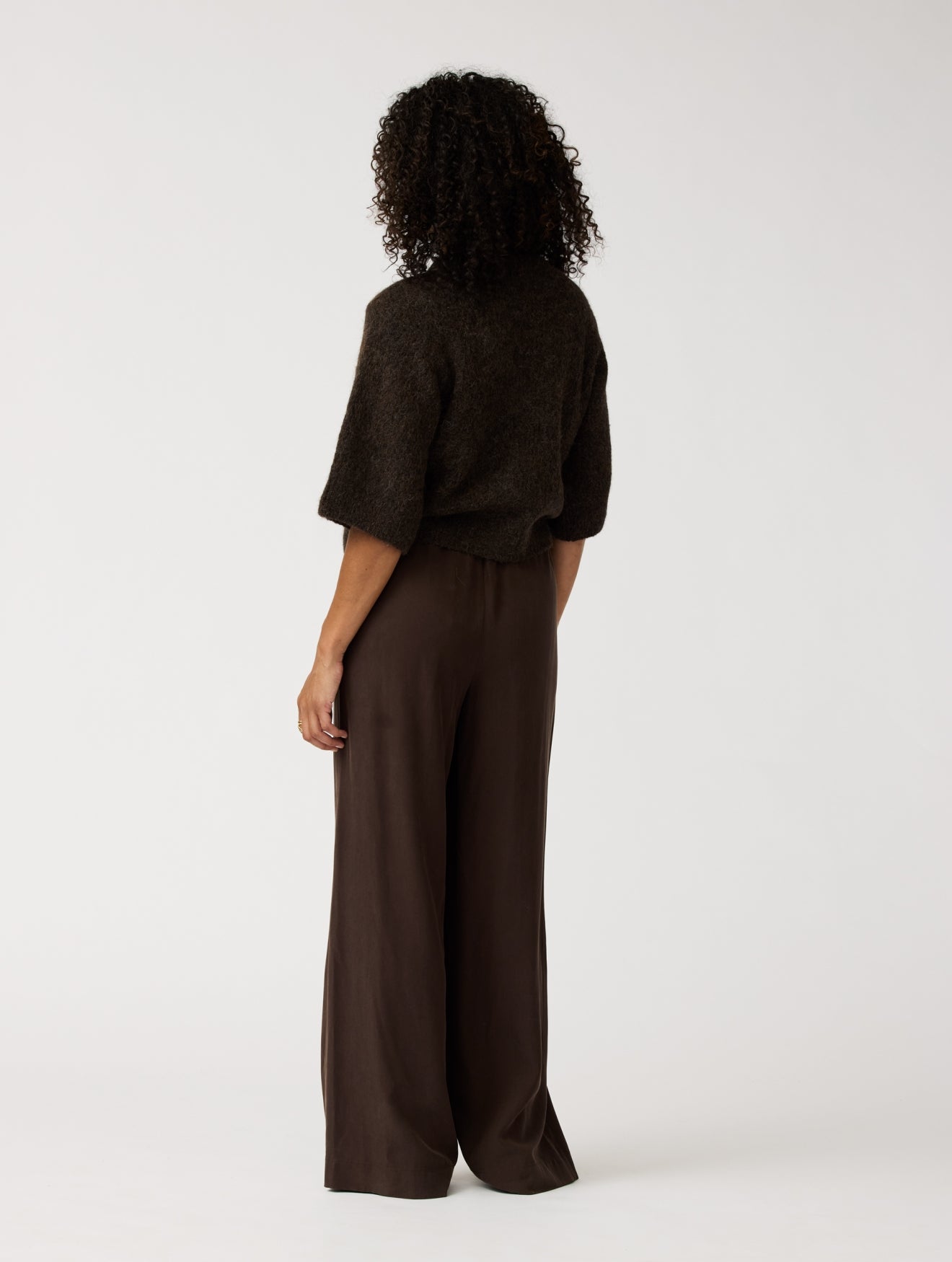 Caroline | Dark brown