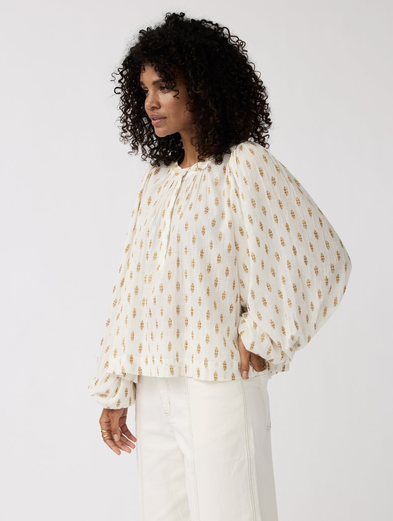 Top Helen | Off White / Gold