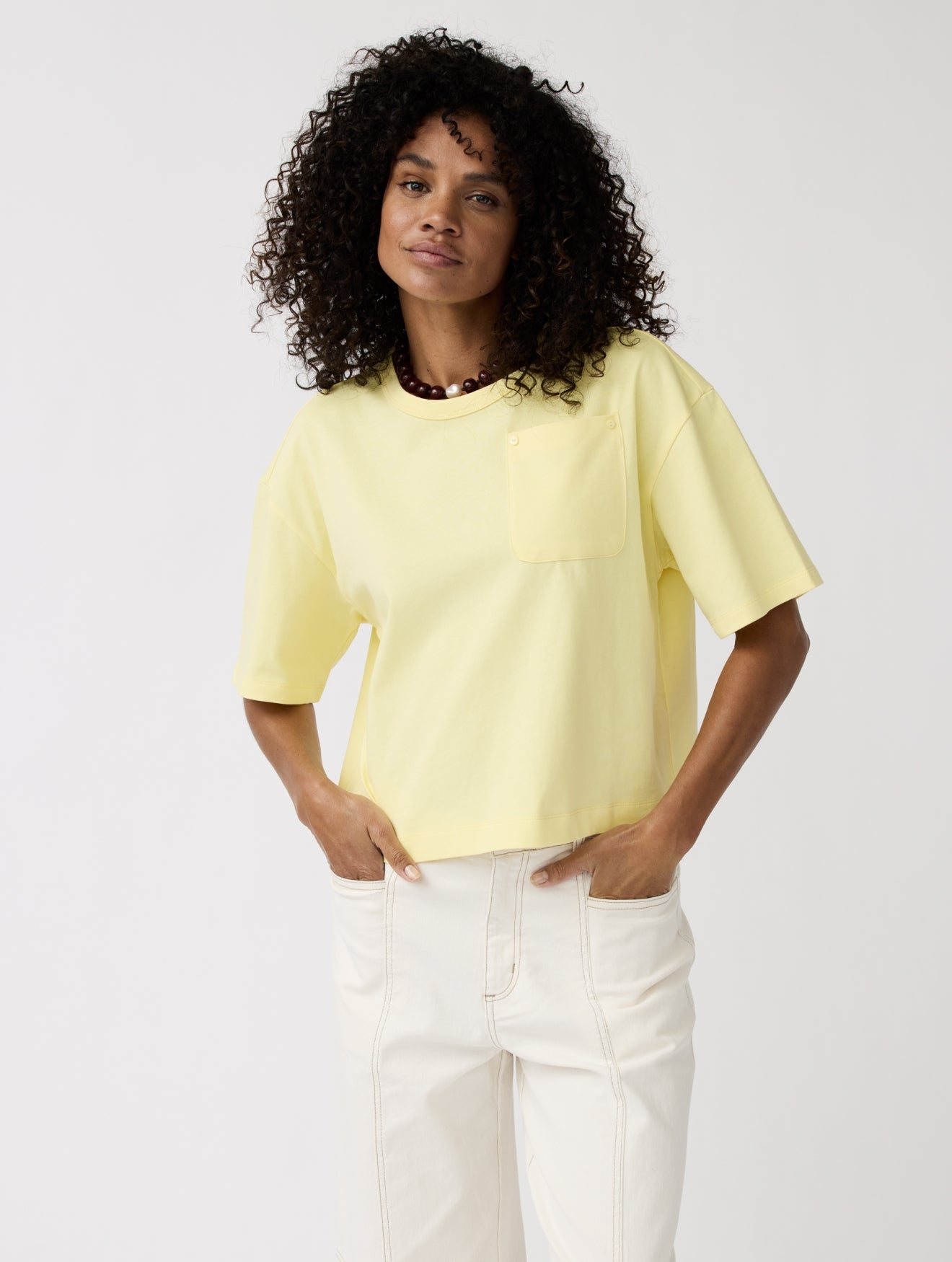 Tee Ashley | Butter yellow